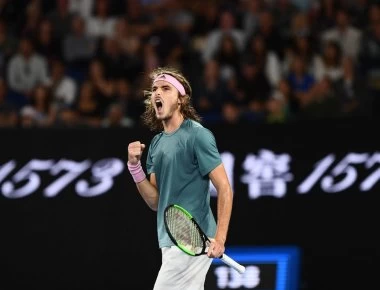 Στ. Τσιτσιπάς: «Όποια κοπέλα ενδιαφέρεται ας μου στείλει στο Instagram»